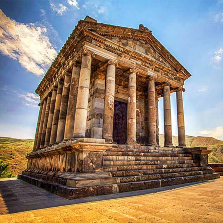 Храм Гелиоса-Митры в Гарни, Армения