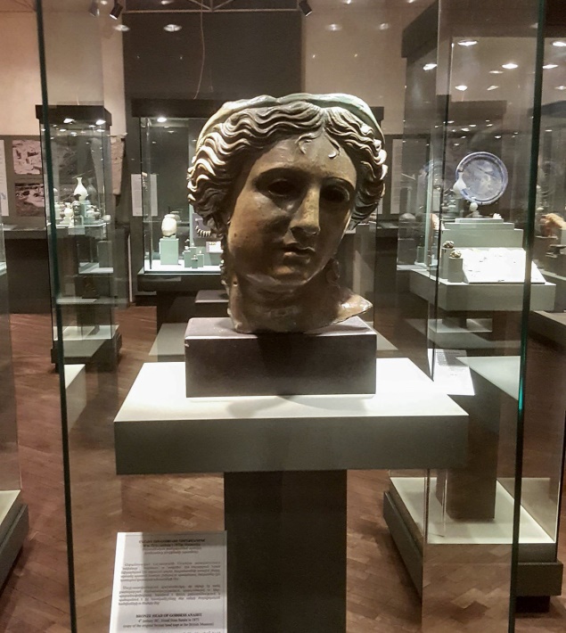 Бронзовая голова статуи Анаит (the Satala Aphrodite), Малая Армения, Ерзнджан, британский музей