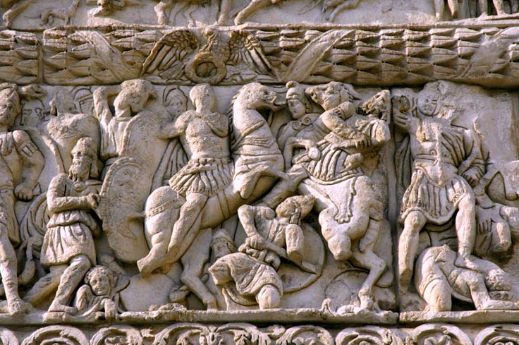 Битва при Сатале: победа Галерия над Нарсе, барельеф на арке Галерия в Фессалониках