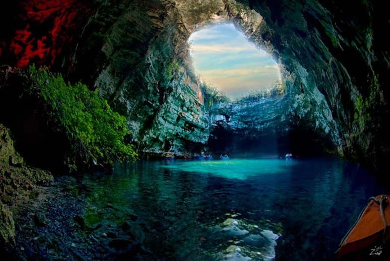 Пещера нимф на о. Итака, Греция