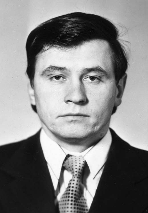 КРАСНИКОВ Василий Павлович (род. 23.08.1950)
