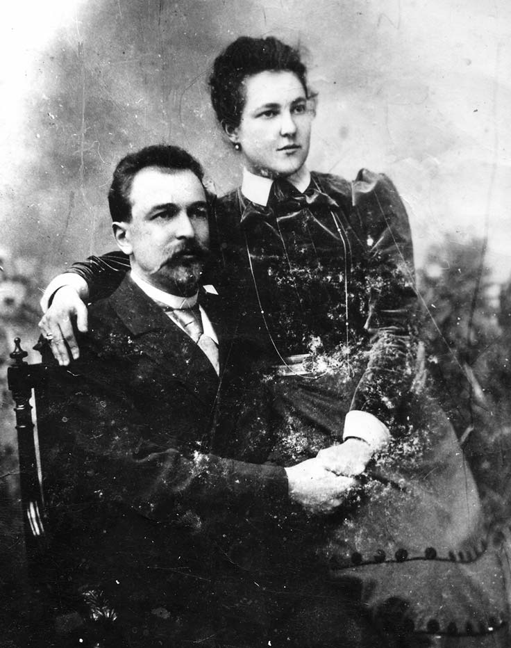 Купец М.И. Зуев с женой. 1910-е гг.