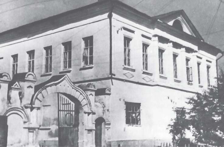 Дом Стрельникова на Советской улице, в котором с конца 1919 г. размещался уездный продовольственный комитет.