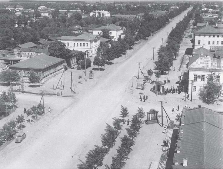 Советская, бывшая Дворянская улица. 1950-е гг.