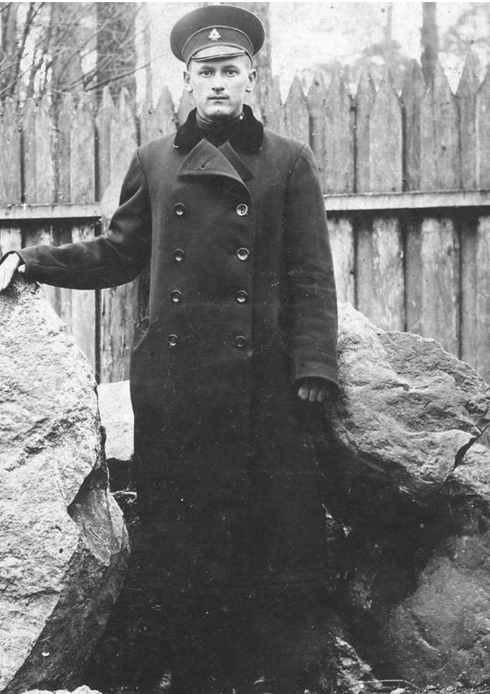 Учащийся реального училища С.Г. Леденев. Санкт-Петербург, ок. 1910 г.