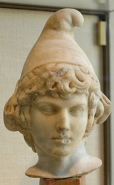 Аттис, Паросский мрамор, 2 век